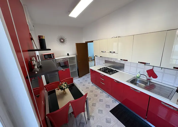 Апартаменты House In The Center Oggiono